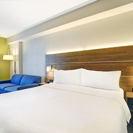 Holiday Inn Express Whitby Oshawa By Ihg Exteriér fotografie
