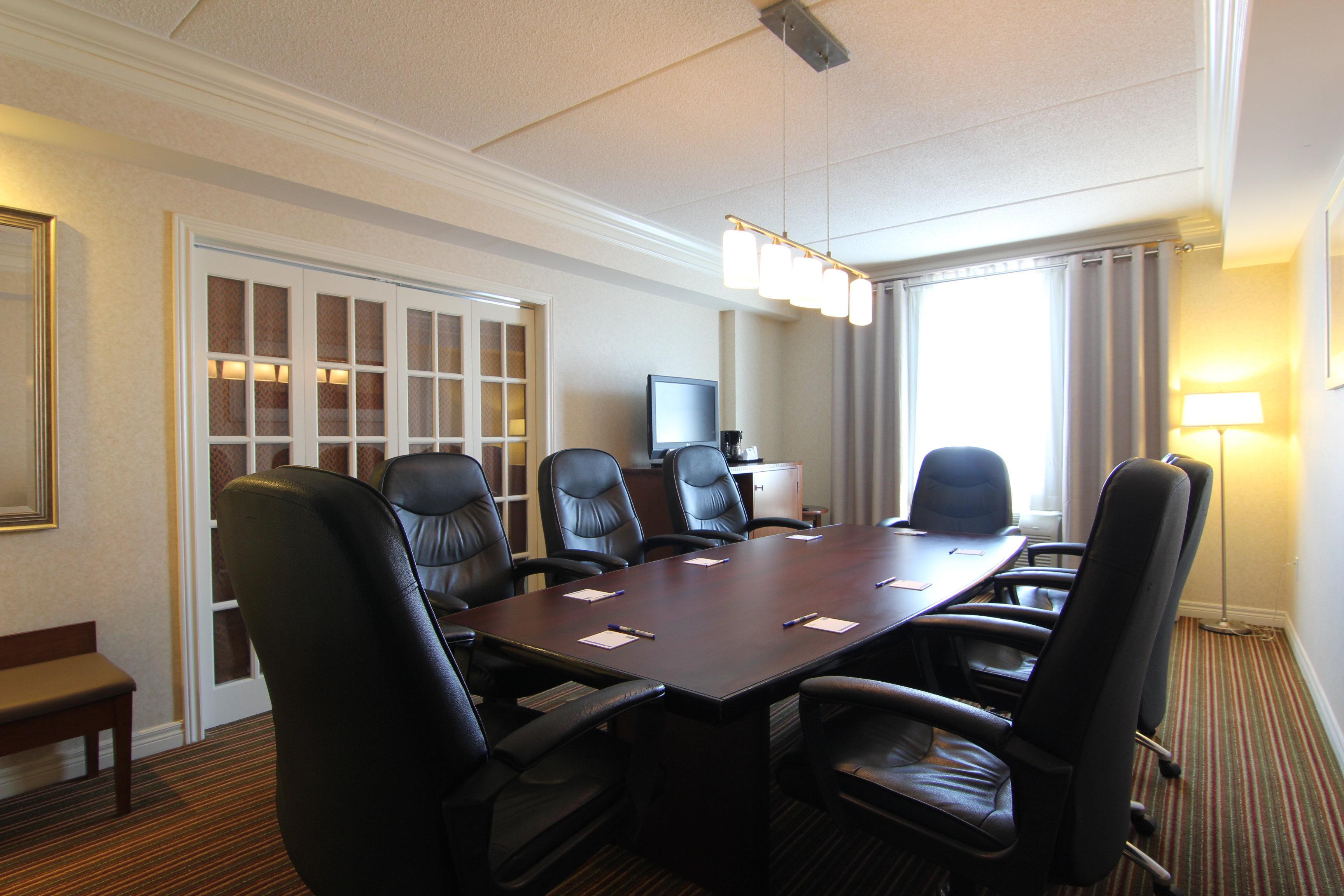 Holiday Inn Express Whitby Oshawa By Ihg Exteriér fotografie