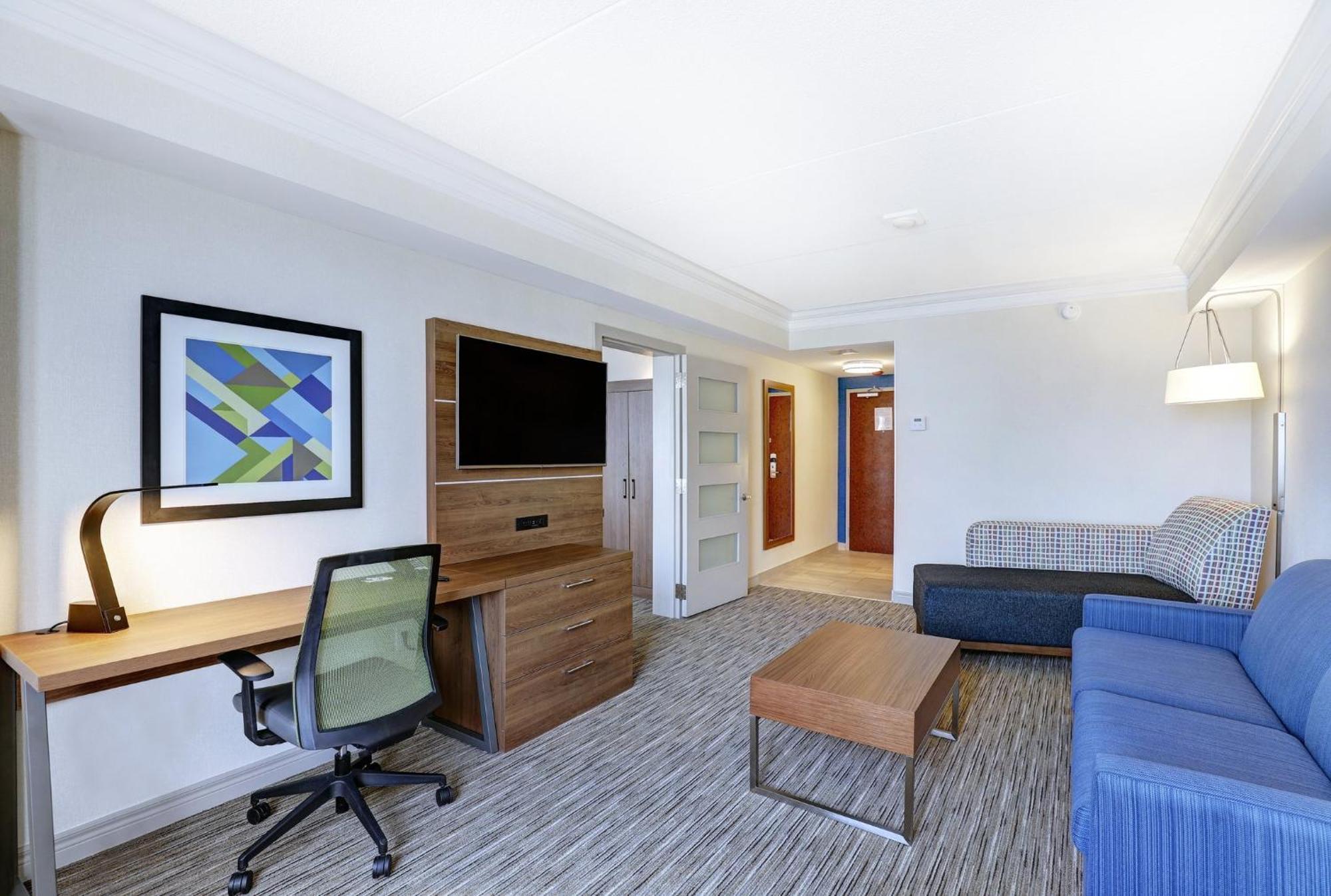 Holiday Inn Express Whitby Oshawa By Ihg Exteriér fotografie