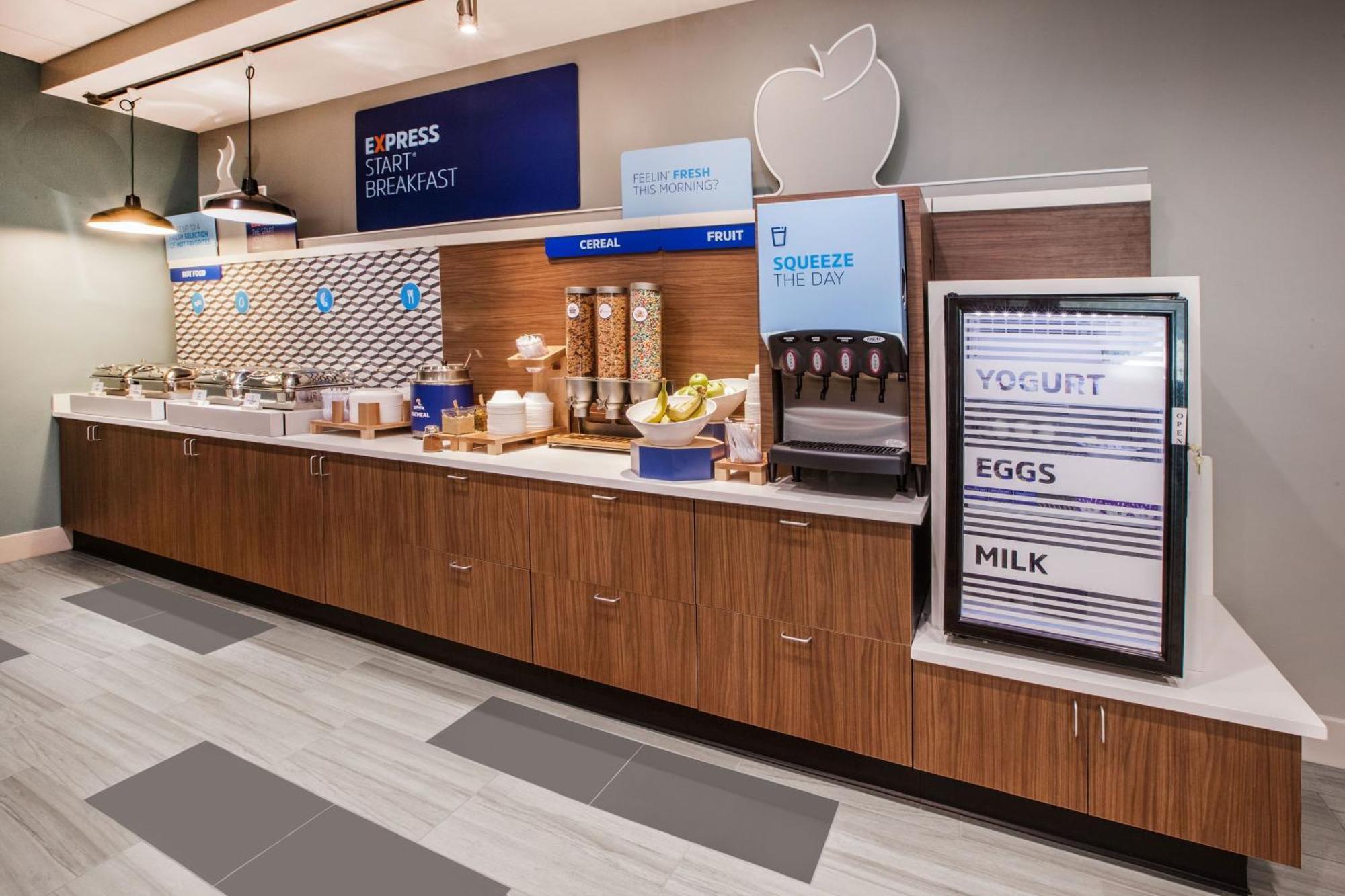 Holiday Inn Express Whitby Oshawa By Ihg Exteriér fotografie