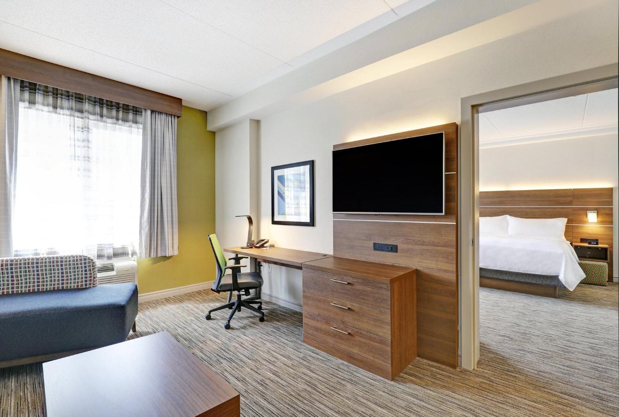 Holiday Inn Express Whitby Oshawa By Ihg Exteriér fotografie