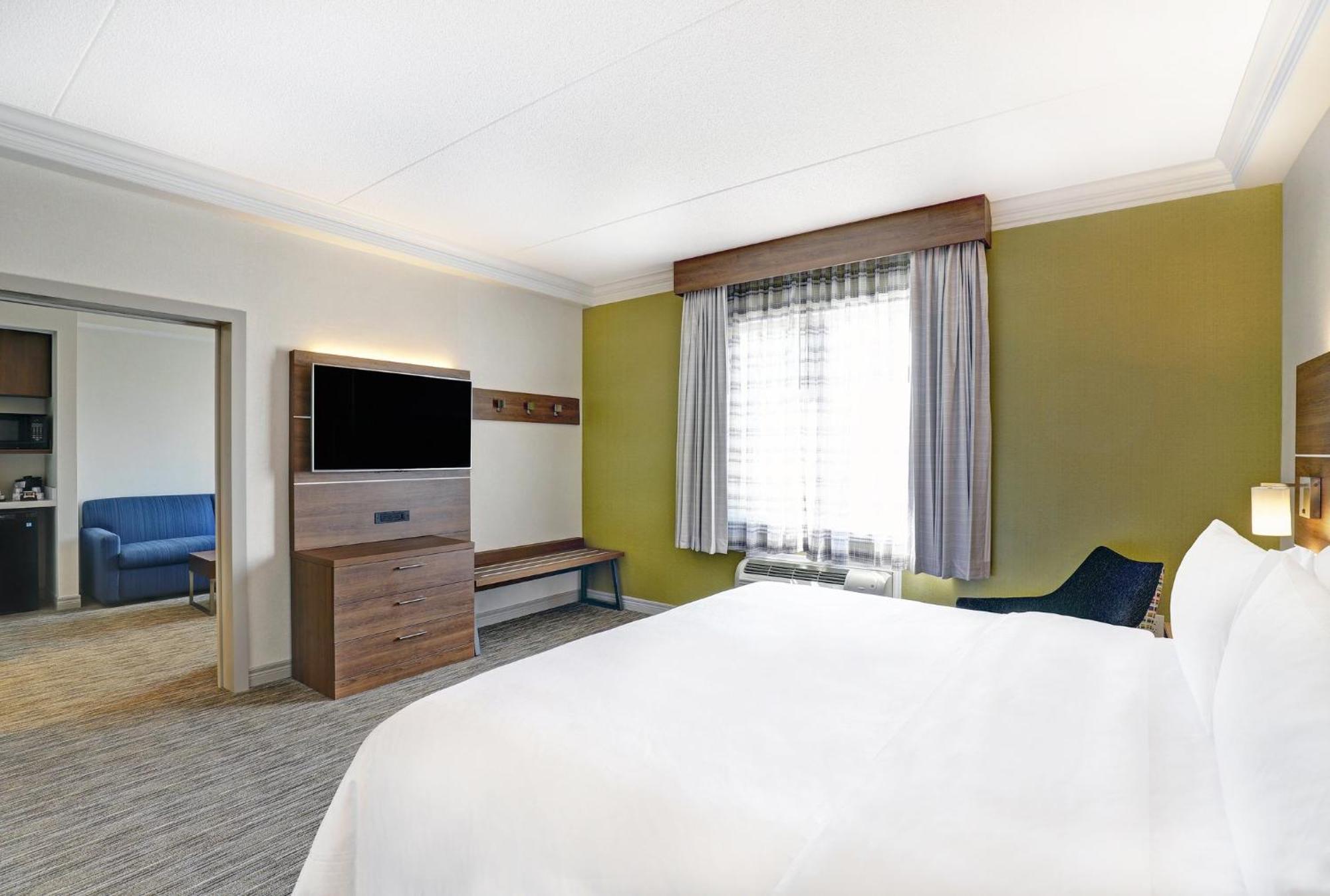 Holiday Inn Express Whitby Oshawa By Ihg Exteriér fotografie