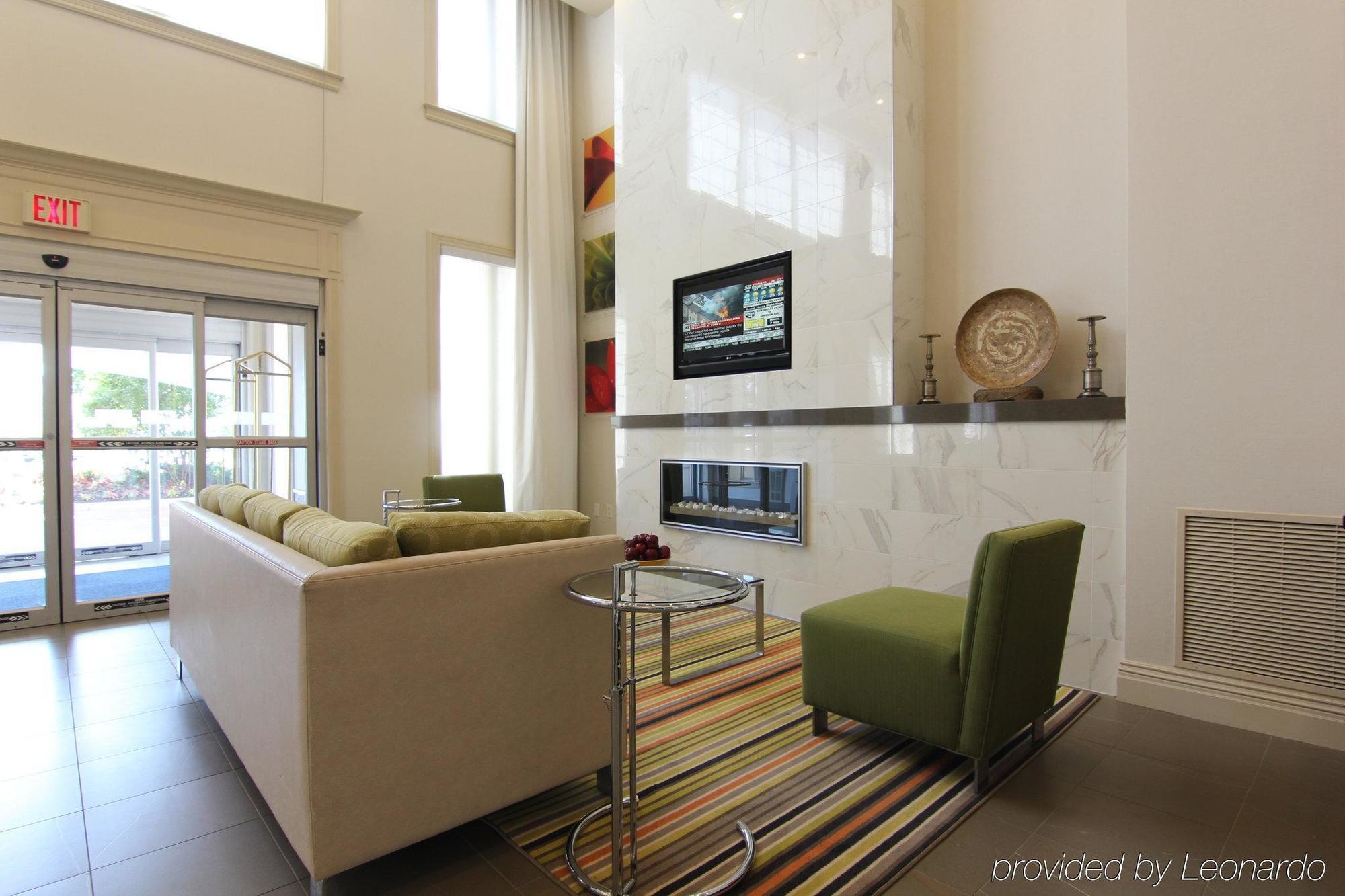 Holiday Inn Express Whitby Oshawa By Ihg Exteriér fotografie