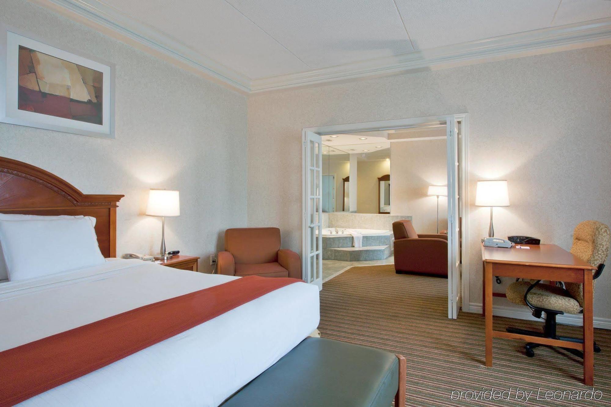 Holiday Inn Express Whitby Oshawa By Ihg Pokoj fotografie